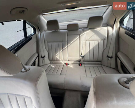 Коричневий Мерседес Е-Клас, об'ємом двигуна 2.2 л та пробігом 208 тис. км за 9599 $, фото 17 на Automoto.ua