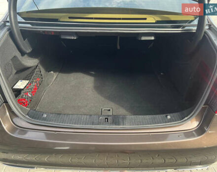 Коричневий Мерседес Е-Клас, об'ємом двигуна 2.2 л та пробігом 208 тис. км за 9599 $, фото 21 на Automoto.ua