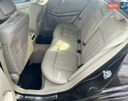 Коричневий Мерседес Е-Клас, об'ємом двигуна 2.2 л та пробігом 208 тис. км за 9599 $, фото 19 на Automoto.ua