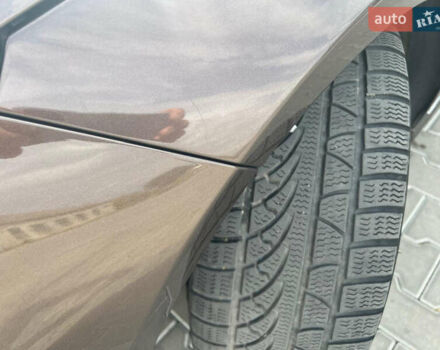 Коричневий Мерседес Е-Клас, об'ємом двигуна 2.2 л та пробігом 208 тис. км за 9599 $, фото 11 на Automoto.ua