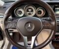 Коричневый Мерседес Е-Класс, объемом двигателя 2.14 л и пробегом 240 тыс. км за 22200 $, фото 17 на Automoto.ua