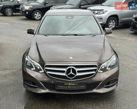 Коричневий Мерседес Е-Клас, об'ємом двигуна 2.14 л та пробігом 197 тис. км за 21500 $, фото 7 на Automoto.ua