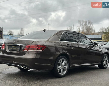 Коричневий Мерседес Е-Клас, об'ємом двигуна 2.14 л та пробігом 197 тис. км за 21500 $, фото 9 на Automoto.ua