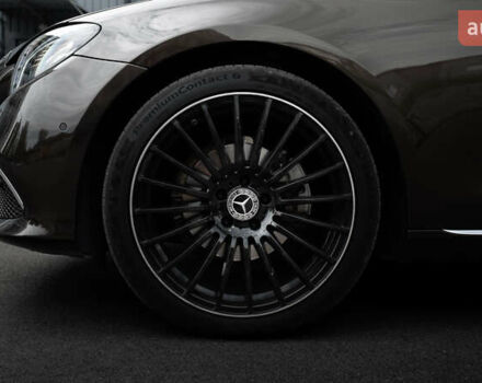 Коричневый Мерседес Е-Класс, объемом двигателя 1.95 л и пробегом 298 тыс. км за 29000 $, фото 26 на Automoto.ua