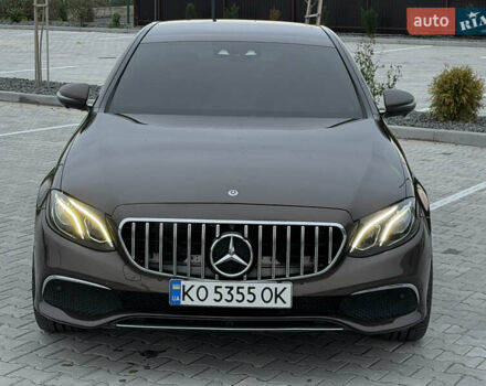 Коричневый Мерседес Е-Класс, объемом двигателя 1.95 л и пробегом 310 тыс. км за 24000 $, фото 3 на Automoto.ua