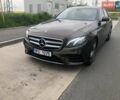 Коричневий Мерседес Е-Клас, об'ємом двигуна 1.95 л та пробігом 180 тис. км за 28864 $, фото 1 на Automoto.ua