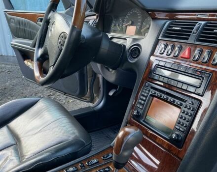 Мерседес Е-Класс 2001 в Краматорске на Automoto.ua Коричневый Мерседес Е-Класс, объемом двигателя 3.2 л и пробегом 400 тыс. км за 2300 $, фото 6 на Automoto.ua