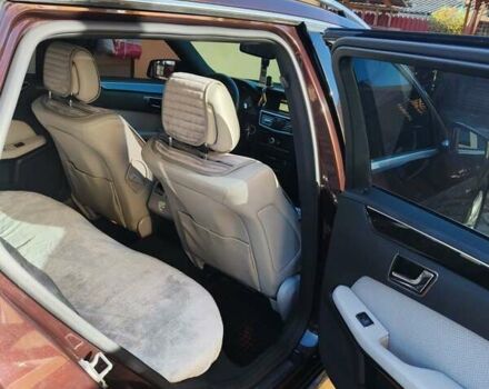 Коричневий Мерседес Е-Клас, об'ємом двигуна 3 л та пробігом 290 тис. км за 13200 $, фото 13 на Automoto.ua