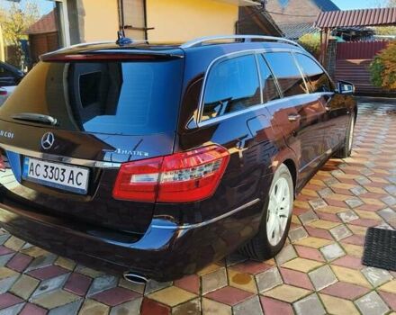 Коричневий Мерседес Е-Клас, об'ємом двигуна 3 л та пробігом 290 тис. км за 13200 $, фото 3 на Automoto.ua