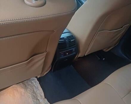 Коричневый Мерседес Е-Класс, объемом двигателя 2.99 л и пробегом 333 тыс. км за 12900 $, фото 12 на Automoto.ua