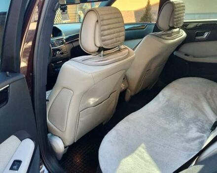 Коричневий Мерседес Е-Клас, об'ємом двигуна 3 л та пробігом 290 тис. км за 13200 $, фото 15 на Automoto.ua