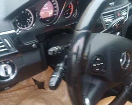 Коричневый Мерседес Е-Класс, объемом двигателя 3 л и пробегом 333 тыс. км за 12900 $, фото 5 на Automoto.ua