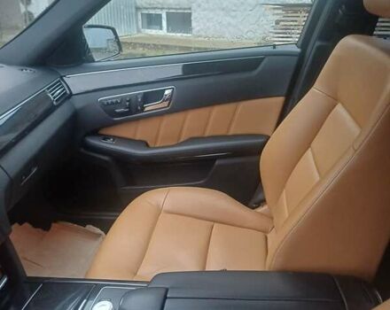 Коричневый Мерседес Е-Класс, объемом двигателя 2.99 л и пробегом 333 тыс. км за 12900 $, фото 6 на Automoto.ua