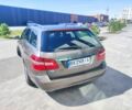Мерседес Е-Класс 2011 в Хмельницком на Automoto.ua Коричневый Мерседес Е-Класс, объемом двигателя 2.1 л и пробегом 363 тыс. км за 10999 $, фото 3 на Automoto.ua