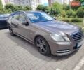 Коричневий Мерседес Е-Клас, об'ємом двигуна 2.1 л та пробігом 380 тис. км за 9999 $, фото 2 на Automoto.ua