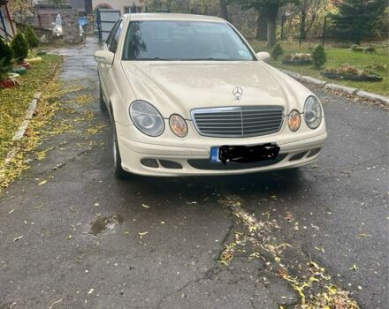 Мерседес Е-Клас 2005 у Ужгороді на Automoto.ua Коричневий Мерседес Е-Клас, об'ємом двигуна 2.2 л та пробігом 430 тис. км за 2900 $, фото 1 на Automoto.ua