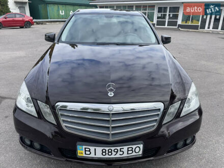 Мерседес Е-Класс 2010 в Кременчуге на Automoto.ua Коричневый Мерседес Е-Класс, объемом двигателя 1.8 л и пробегом 135 тыс. км за 10700 $, фото 1 на Automoto.ua