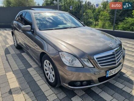Мерседес Е-Клас 2010 у Львові на Automoto.ua Коричневий Мерседес Е-Клас, об'ємом двигуна 2.2 л та пробігом 220 тис. км за 11900 $, фото 1 на Automoto.ua