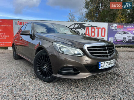 Мерседес Е-Класс 2013 в Черкассах на Automoto.ua Коричневый Мерседес Е-Класс, объемом двигателя 2.14 л и пробегом 199 тыс. км за 19900 $, фото 1 на Automoto.ua