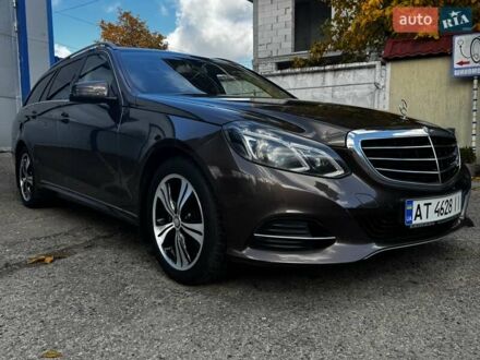 Мерседес Е-Клас 2013 у Львові на Automoto.ua Коричневий Мерседес Е-Клас, об'ємом двигуна 2.1 л та пробігом 254 тис. км за 15900 $, фото 1 на Automoto.ua