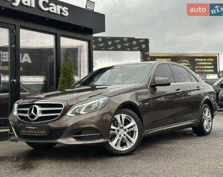 Коричневий Мерседес Е-Клас, об'ємом двигуна 2.14 л та пробігом 197 тис. км за 21500 $, фото 1 на Automoto.ua