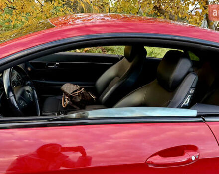 Красный Мерседес Е-Класс, объемом двигателя 1.8 л и пробегом 150 тыс. км за 16300 $, фото 27 на Automoto.ua