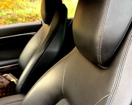 Красный Мерседес Е-Класс, объемом двигателя 1.8 л и пробегом 150 тыс. км за 16300 $, фото 21 на Automoto.ua