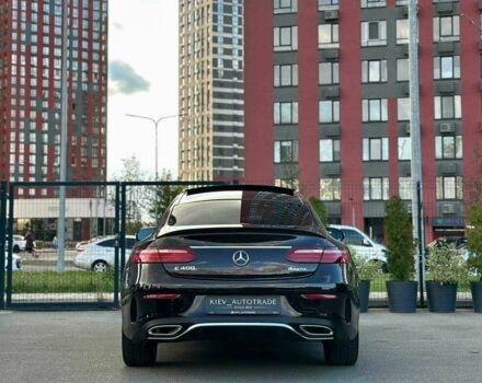 Красный Мерседес Е-Класс, объемом двигателя 3 л и пробегом 28 тыс. км за 36000 $, фото 1 на Automoto.ua