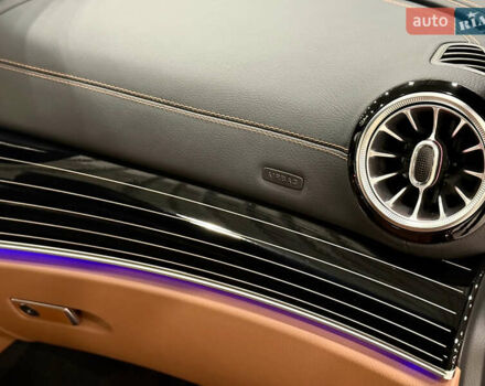 Червоний Мерседес Е-Клас, об'ємом двигуна 1.99 л та пробігом 30 тис. км за 69000 $, фото 26 на Automoto.ua