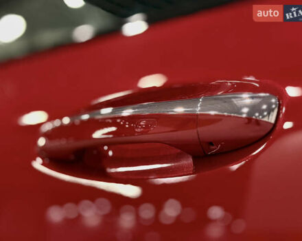 Червоний Мерседес Е-Клас, об'ємом двигуна 1.99 л та пробігом 30 тис. км за 69000 $, фото 8 на Automoto.ua