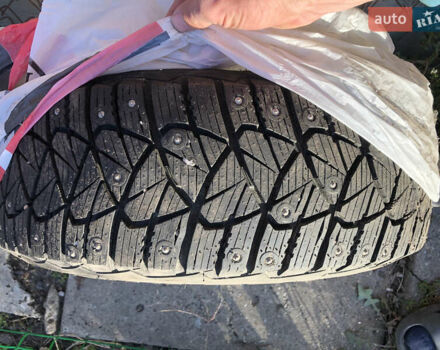 Красный Мерседес Е-Класс, объемом двигателя 2.4 л и пробегом 290 тыс. км за 3500 $, фото 18 на Automoto.ua