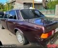 Красный Мерседес Е-Класс, объемом двигателя 2.3 л и пробегом 400 тыс. км за 1000 $, фото 2 на Automoto.ua