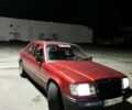 Красный Мерседес Е-Класс, объемом двигателя 2 л и пробегом 400 тыс. км за 2150 $, фото 1 на Automoto.ua