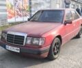 Червоний Мерседес Е-Клас, об'ємом двигуна 2.3 л та пробігом 398 тис. км за 1826 $, фото 1 на Automoto.ua
