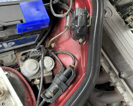 Червоний Мерседес Е-Клас, об'ємом двигуна 2.5 л та пробігом 421 тис. км за 5200 $, фото 144 на Automoto.ua