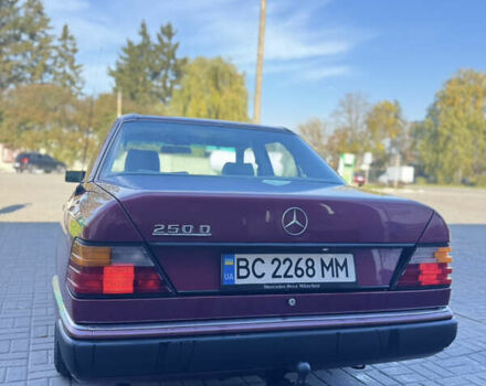 Мерседес Е-Класс 1990 в Тернополе на Automoto.ua Красный Мерседес Е-Класс, объемом двигателя 2.5 л и пробегом 420 тыс. км за 4100 $, фото 5 на Automoto.ua