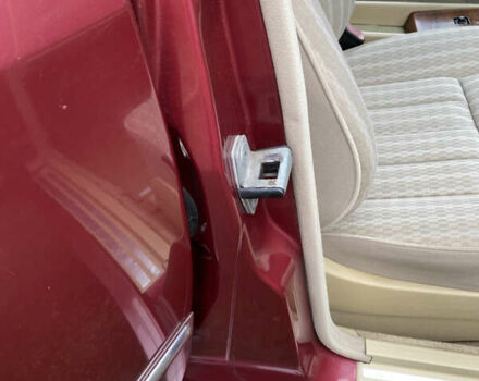 Червоний Мерседес Е-Клас, об'ємом двигуна 2.5 л та пробігом 421 тис. км за 5200 $, фото 69 на Automoto.ua