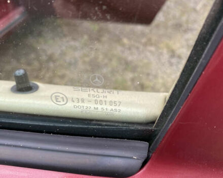 Червоний Мерседес Е-Клас, об'ємом двигуна 2.5 л та пробігом 421 тис. км за 5200 $, фото 82 на Automoto.ua