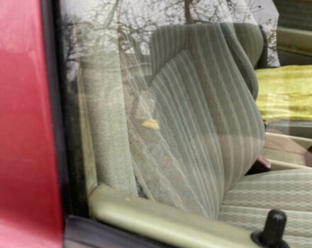 Червоний Мерседес Е-Клас, об'ємом двигуна 2.5 л та пробігом 421 тис. км за 5200 $, фото 20 на Automoto.ua