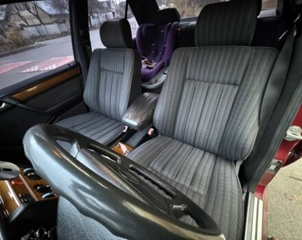 Красный Мерседес Е-Класс, объемом двигателя 2.2 л и пробегом 390 тыс. км за 4600 $, фото 10 на Automoto.ua