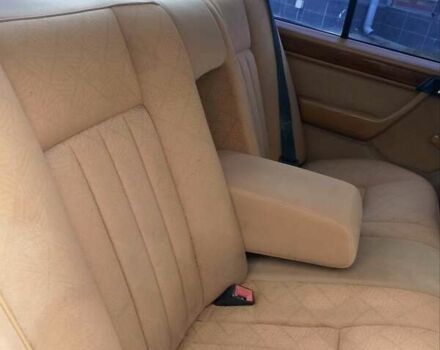 Червоний Мерседес Е-Клас, об'ємом двигуна 2 л та пробігом 343 тис. км за 3000 $, фото 16 на Automoto.ua