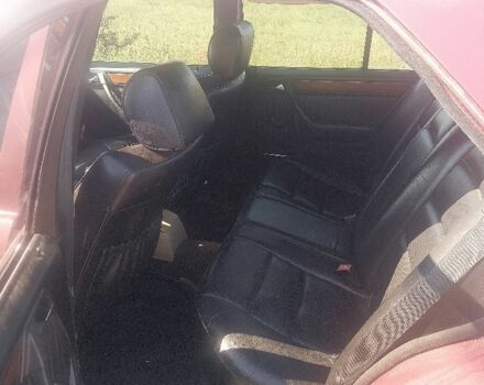 Красный Мерседес Е-Класс, объемом двигателя 3 л и пробегом 999 тыс. км за 3000 $, фото 7 на Automoto.ua