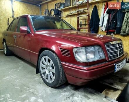 Червоний Мерседес Е-Клас, об'ємом двигуна 3 л та пробігом 391 тис. км за 5600 $, фото 2 на Automoto.ua