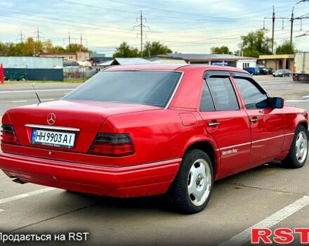 Красный Мерседес Е-Класс, объемом двигателя 2.8 л и пробегом 402 тыс. км за 3500 $, фото 6 на Automoto.ua