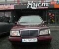 Красный Мерседес Е-Класс, объемом двигателя 2.5 л и пробегом 514 тыс. км за 3300 $, фото 1 на Automoto.ua