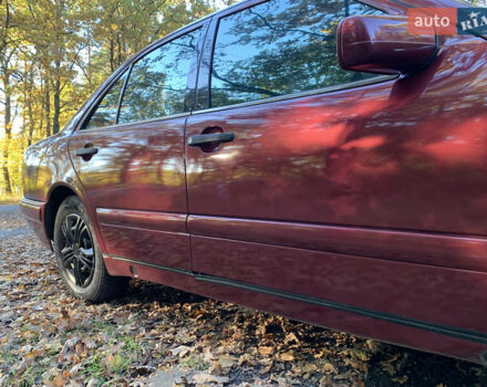 Мерседес Е-Класс 1996 в Киверцы на Automoto.ua Красный Мерседес Е-Класс, объемом двигателя 2 л и пробегом 370 тыс. км за 2600 $, фото 7 на Automoto.ua