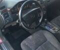 Красный Мерседес Е-Класс, объемом двигателя 3 л и пробегом 342 тыс. км за 3500 $, фото 1 на Automoto.ua
