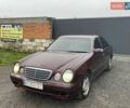 Красный Мерседес Е-Класс, объемом двигателя 2.69 л и пробегом 572 тыс. км за 2600 $, фото 1 на Automoto.ua