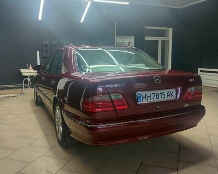 Мерседес Е-Класс 1999 в Измаиле на Automoto.ua Красный Мерседес Е-Класс, объемом двигателя 2.2 л и пробегом 156 тыс. км за 7100 $, фото 12 на Automoto.ua