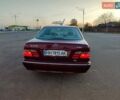 Красный Мерседес Е-Класс, объемом двигателя 2.2 л и пробегом 156 тыс. км за 6999 $, фото 8 на Automoto.ua